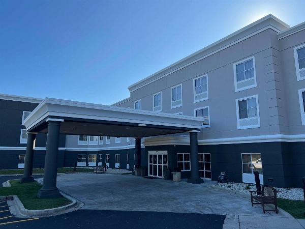 La Quinta by Wyndham Bannockburn-Deerfield image 3