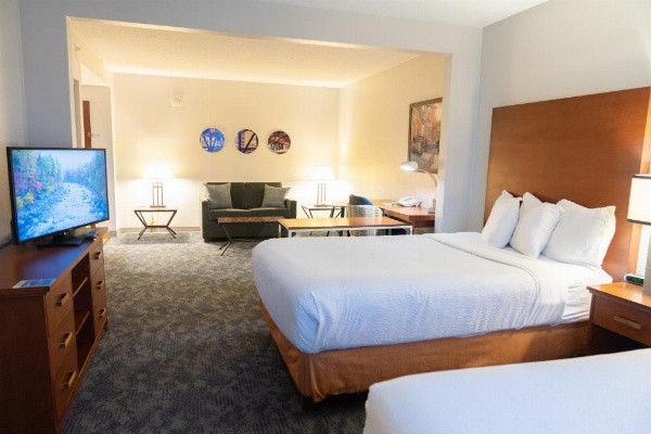 La Quinta by Wyndham Bannockburn-Deerfield image 35