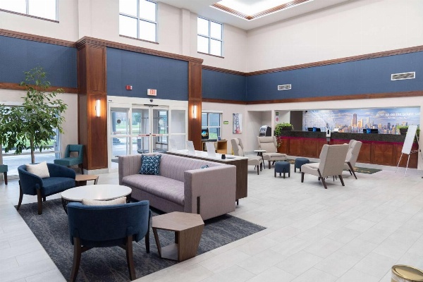 La Quinta by Wyndham Bannockburn-Deerfield image 4